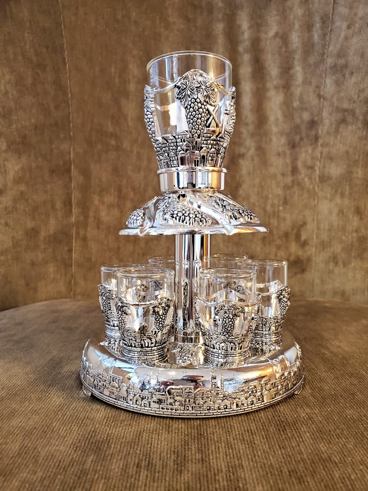 Pewter Wine Fountain with 8 Cups Grape Design